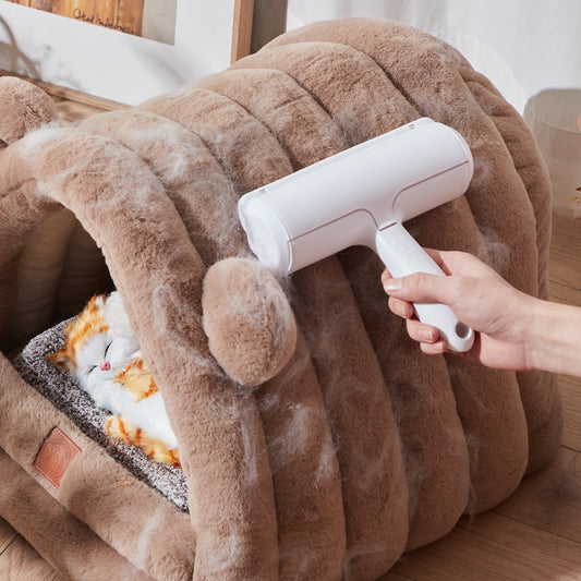 Pet Hair Remover Brush – Instantly Clean Sofa, Bed, Clothes & Car Seats