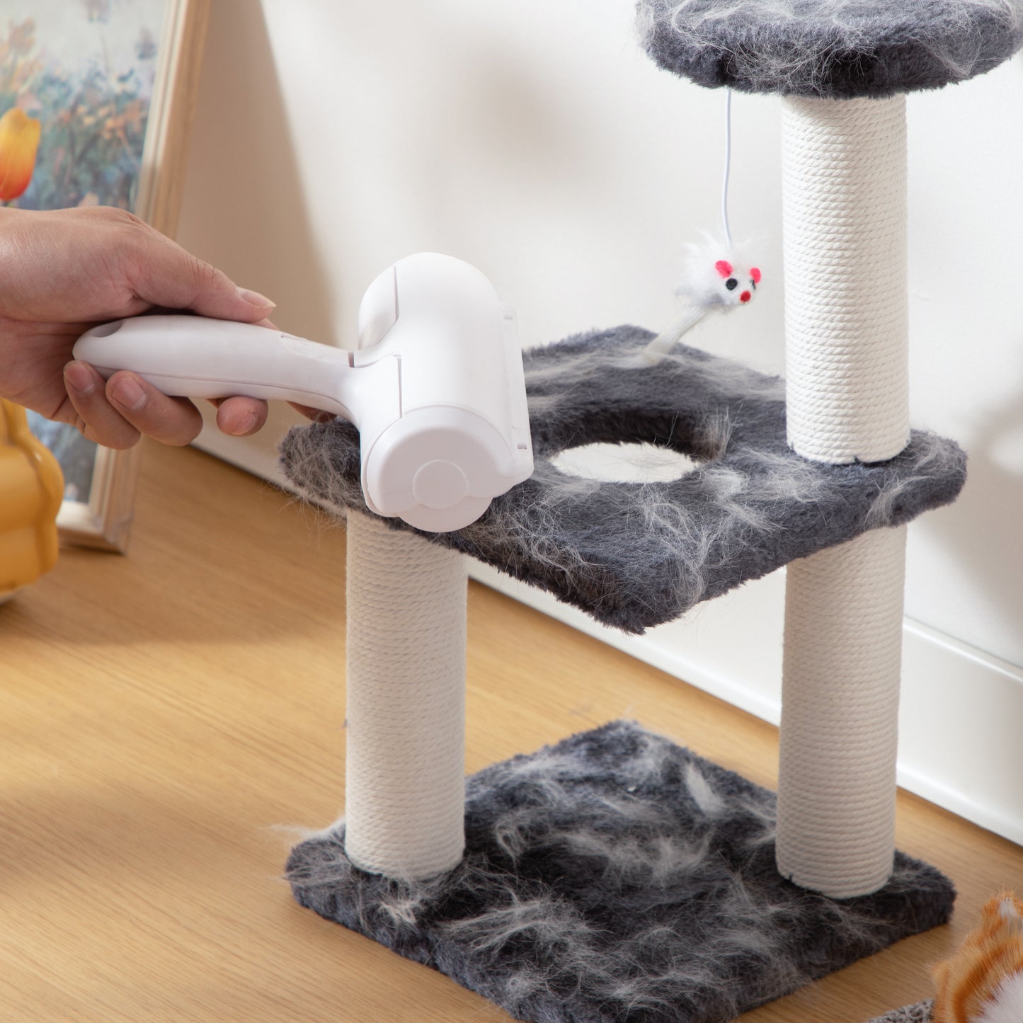 Pet Hair Remover Brush – Instantly Clean Sofa, Bed, Clothes & Car Seats